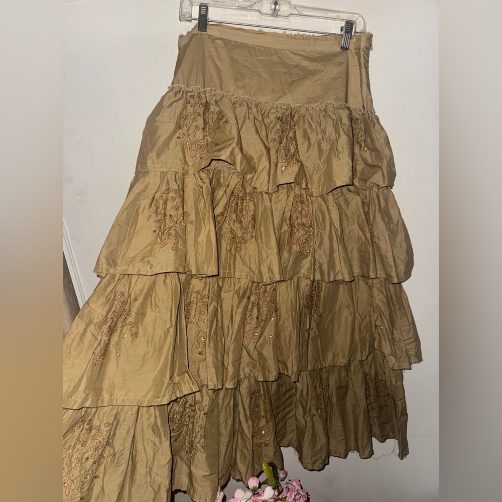 Elegant Tan Maxi Skirt - Picture 5 of 7